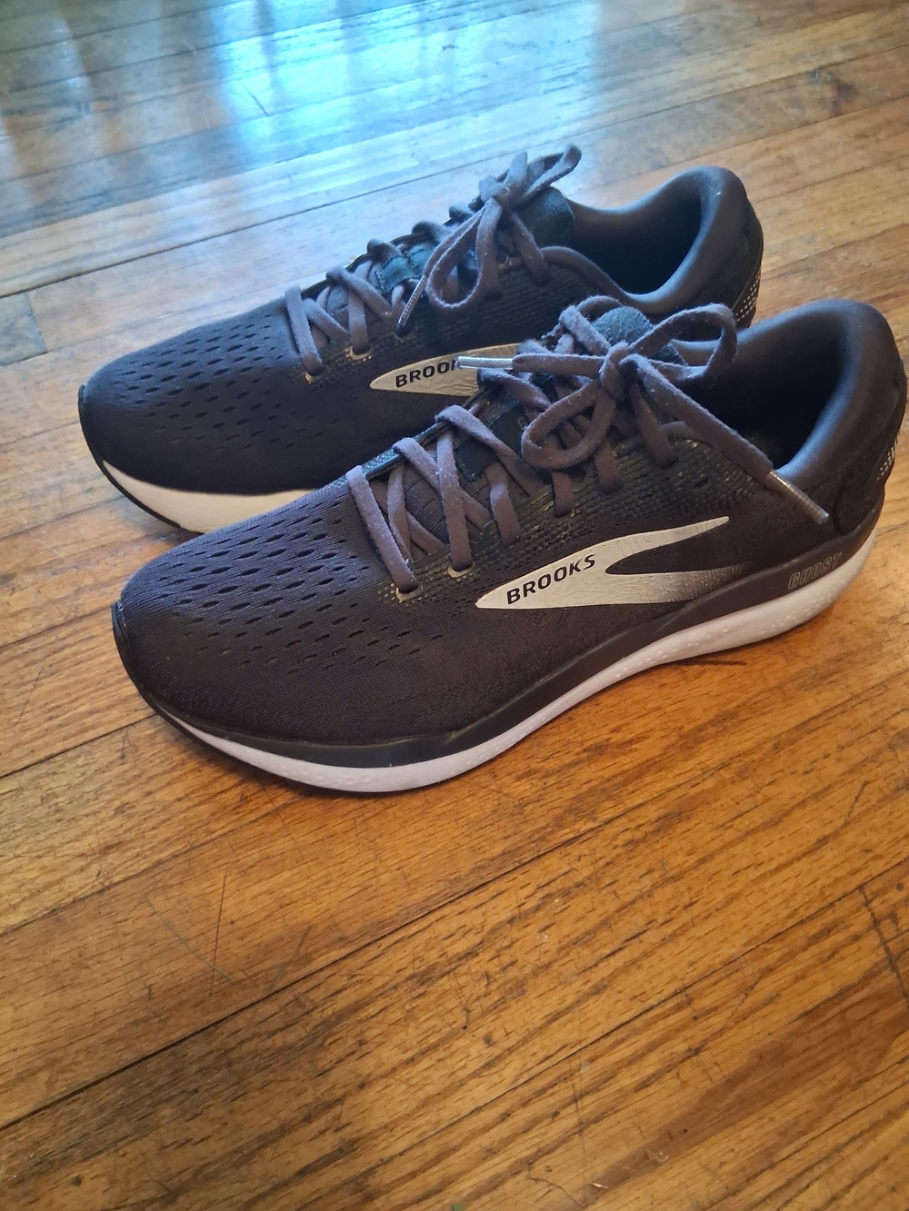 Mens Brooks Ghost Running Shoes in Dark Grey with White Accents Size 9.5 Mens